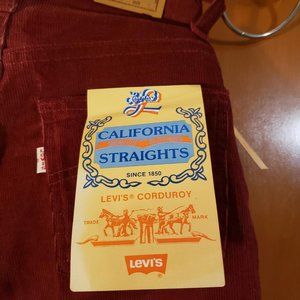 Vintage Burgandy Levi corduroys size 9